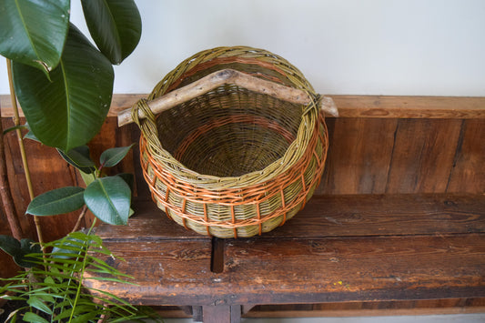 Rounded basket