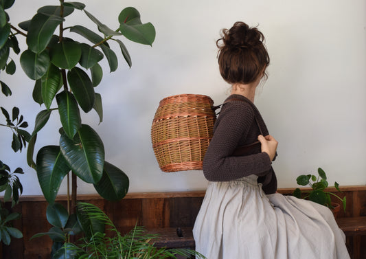 Foraging backpack